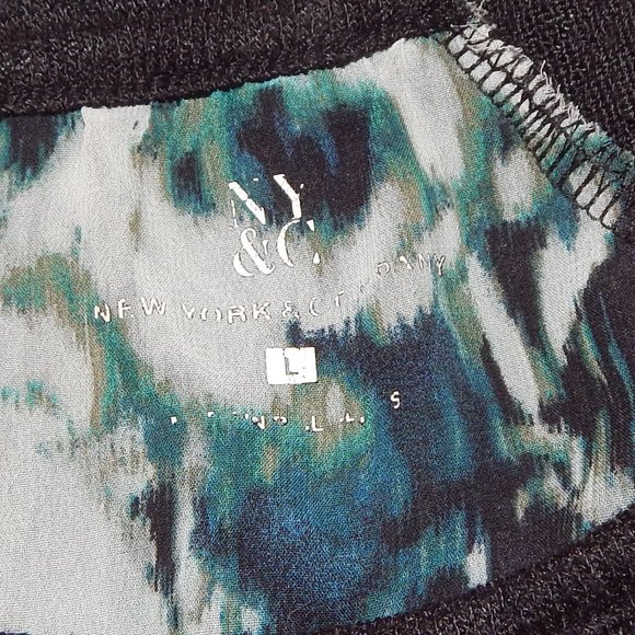 Ladies NY&C New York & Company Layered look Sweater - Blouse  Size L  3/4 Sleeve - Picture 5 of 7